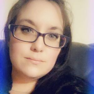 Meet your Posher, Chrystal